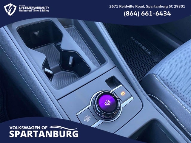 2026 Volkswagen Tiguan 2.0T SE R-Line Black