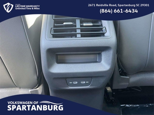 2026 Volkswagen Tiguan 2.0T SE R-Line Black