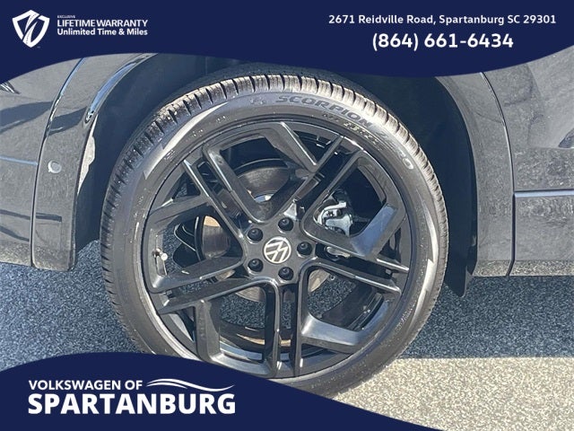 2026 Volkswagen Tiguan 2.0T SE R-Line Black