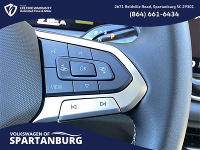 2026 Volkswagen Tiguan 2.0T SE