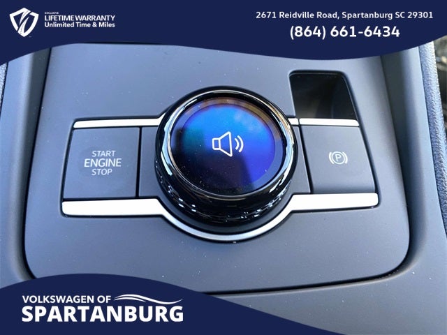 2026 Volkswagen Tiguan 2.0T SE