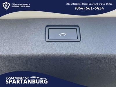 2026 Volkswagen Tiguan 2.0T SE