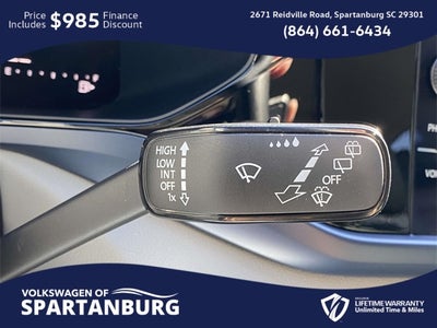 2023 Volkswagen Taos 1.5T SE