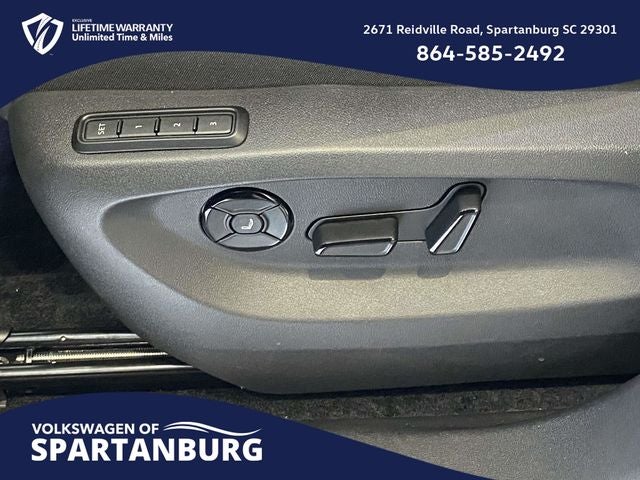 2026 Volkswagen Tiguan 2.0T SEL R-Line Turbo