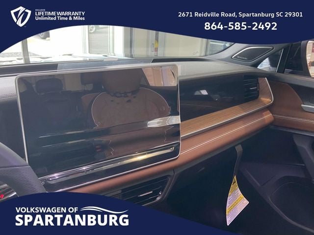 2026 Volkswagen Tiguan 2.0T SEL R-Line Turbo