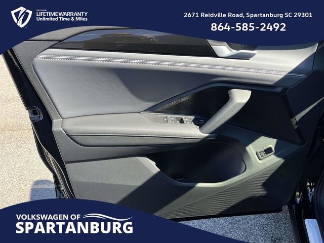 2026 Volkswagen Tiguan 2.0T SEL R-Line Turbo