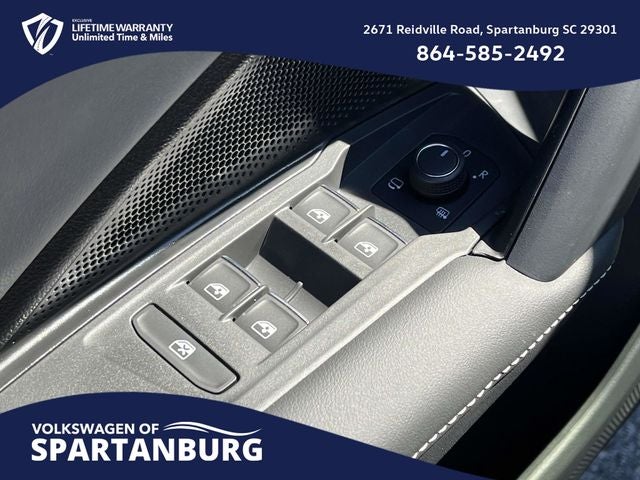 2026 Volkswagen Tiguan 2.0T SEL R-Line Turbo