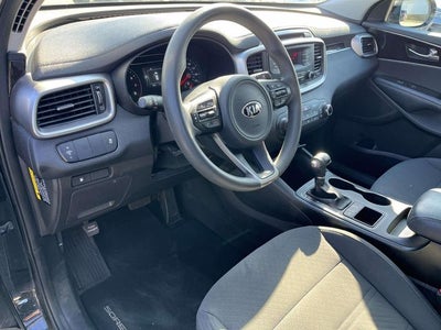 2017 Kia Sorento L
