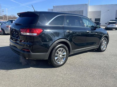 2017 Kia Sorento L