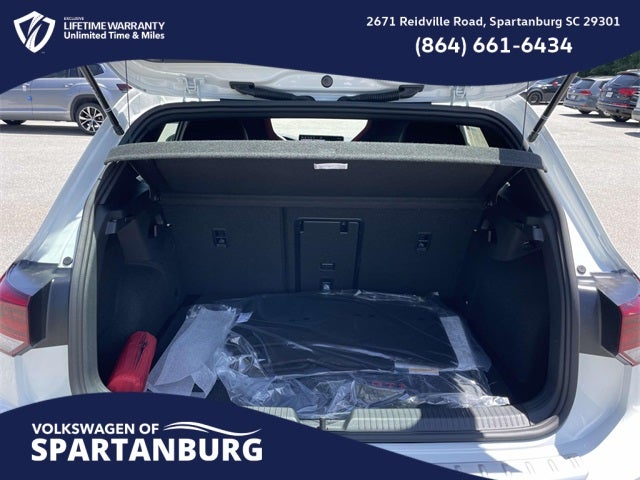 2025 Volkswagen Golf GTI 2.0T SE