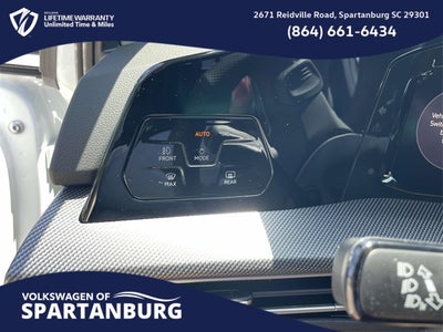 2025 Volkswagen Golf GTI 2.0T SE